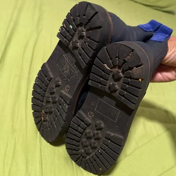 Mini Boden Navy Kids Boots - Picture 4 of 5